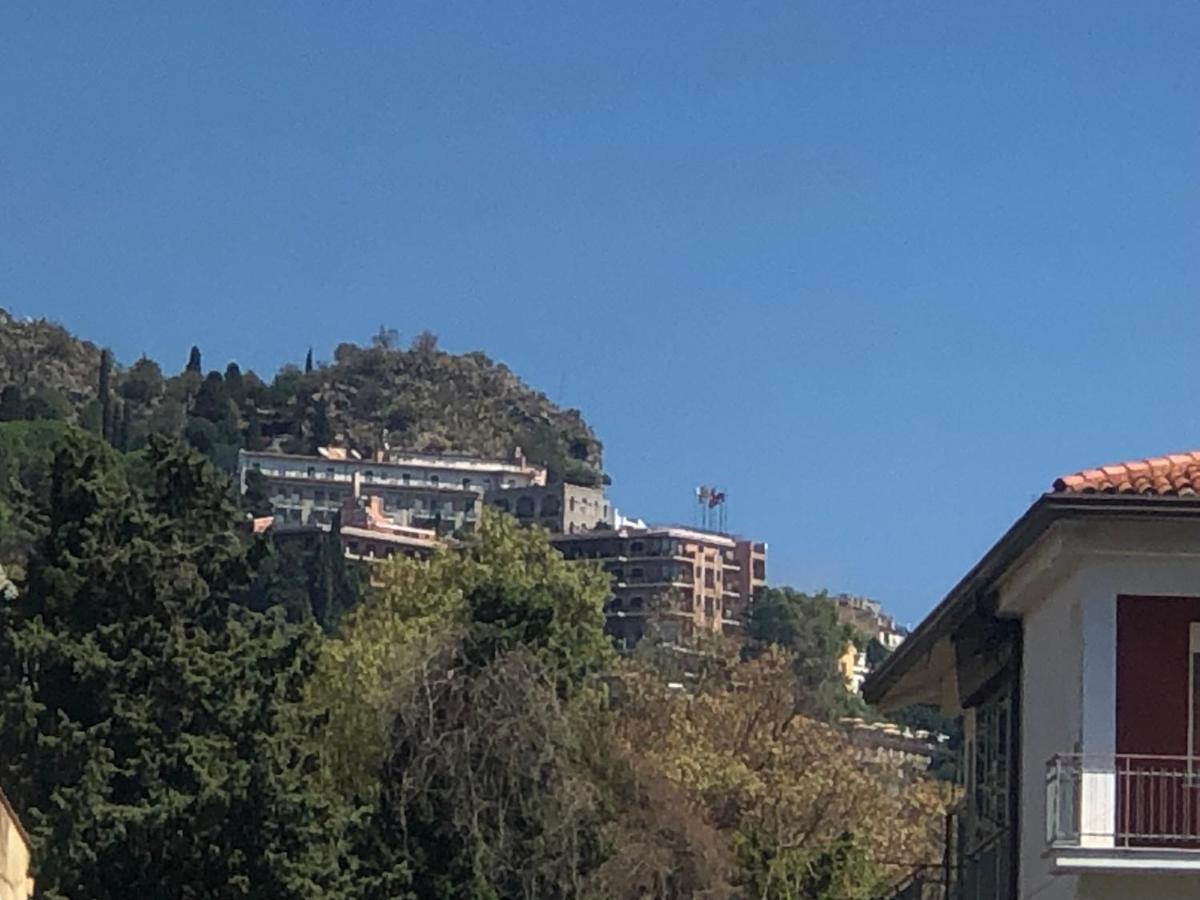La Ginestra Hotell Giardini Naxos Eksteriør bilde